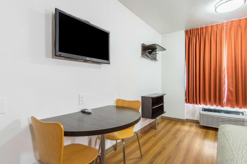 Motel 6 Anaheim -Buena Park Image 40